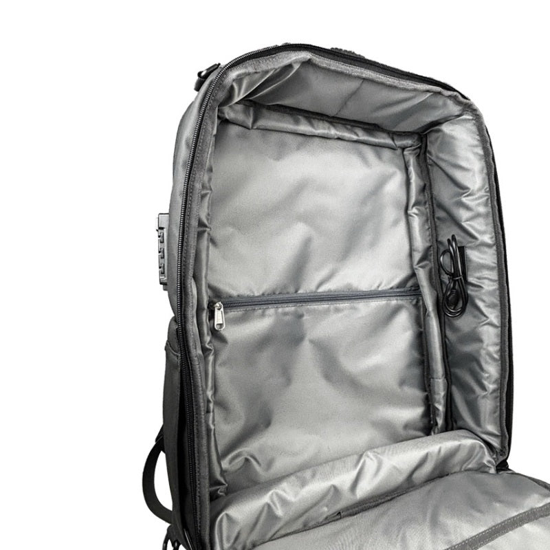 Mochila Klip Xtreme Nomad KNB-950 compartimentos